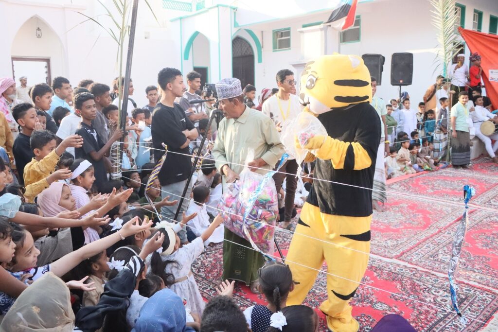 مسجد السيد احمد الجفري بالسحيل مسجد رؤية هلال شهر رمضان والعيد في زمن السلطنة الكثيرية يشهد ختم ليلة 25 من رمضان مسجد السيد احمد الجفري بالسحيل مسجد رؤية هلال شهر رمضان والعيد في زمن السلطنة الكثيرية يشهد ختم ليلة 25 من رمضان