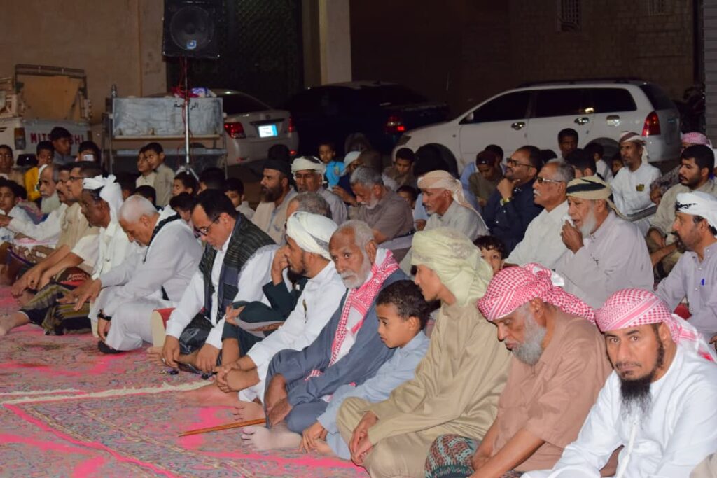 قبيلة آل الشيخ علي هرهرة تقيم إفطارها السنوي الثامن بمديرية القطن وتكرم الطلاب المتفوقين"شاهد الصور" قبيلة آل الشيخ علي هرهرة تقيم إفطارها السنوي الثامن بمديرية القطن وتكرم الطلاب المتفوقين"شاهد الصور"