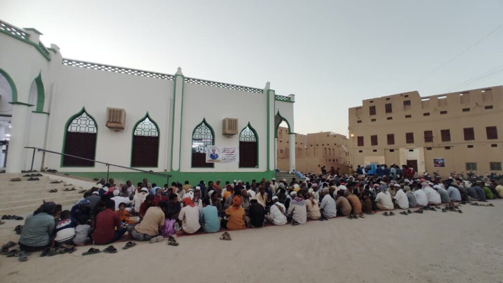 شباب منطقة وادي بن سلمان ينظمون إفطارًا جماعيًا صدقة على روح زميلهم الفقيد عبدالرؤوف وموتى المنطقة والمسلمين شباب منطقة وادي بن سلمان ينظمون إفطارًا جماعيًا صدقة على روح زميلهم الفقيد عبدالرؤوف وموتى المنطقة والمسلمين