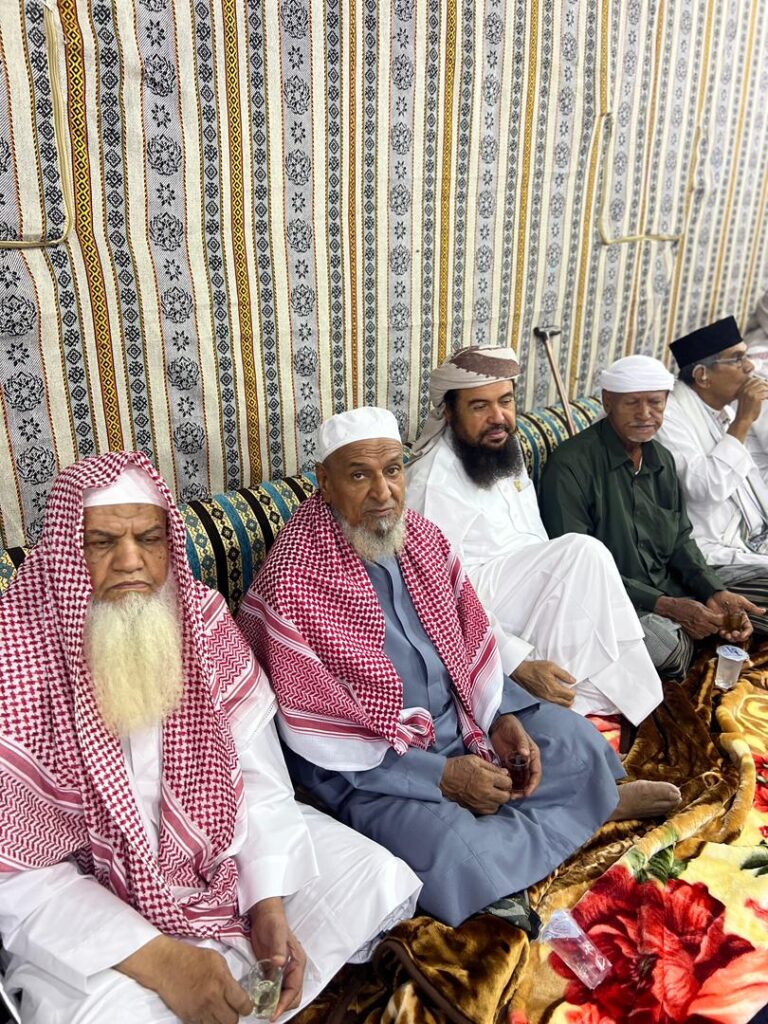 قبيلة آل باجري تقيم العواد الجماعي السابع عشر للقبيلة بمناسبة عيد الفطر المبارك في ضيافة مكتب آل حسن بن علي قبيلة آل باجري تقيم العواد الجماعي السابع عشر للقبيلة بمناسبة عيد الفطر المبارك في ضيافة مكتب آل حسن بن علي