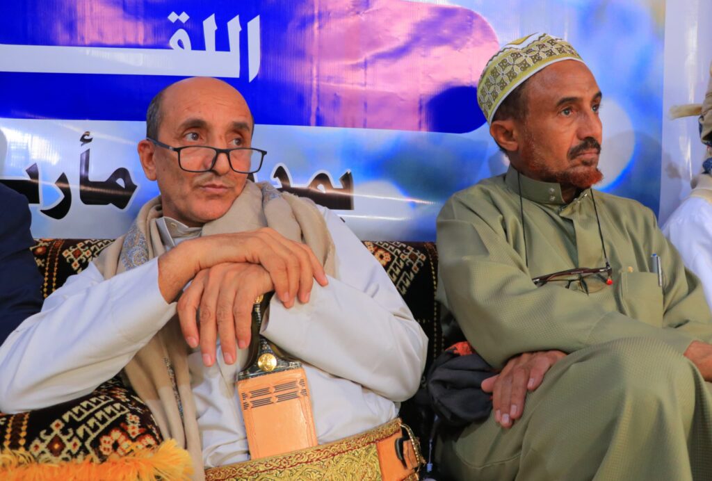 مشائخ ووجهاء خمس محافظات يدينون الجريمة الإرهابية التي استهدفت القيادي الروحاني ومرافقيه بمأرب مشائخ ووجهاء خمس محافظات يدينون الجريمة الإرهابية التي استهدفت القيادي الروحاني ومرافقيه بمأرب