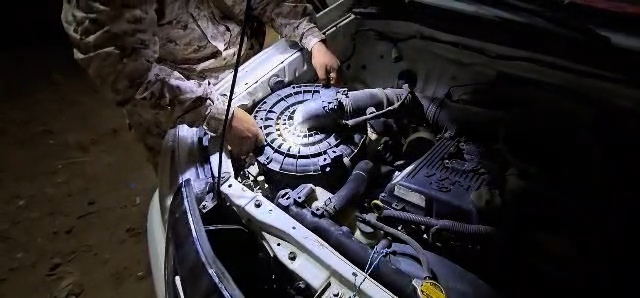 شاهد بالصور .. كتيبة أمن وحماية منفذ الوديعة تُحبط محاولة تهريب 450 قرص من حبوب "بريجابالين" المخدر شاهد بالصور .. كتيبة أمن وحماية منفذ الوديعة تُحبط محاولة تهريب 450 قرص من حبوب "بريجابالين" المخدر