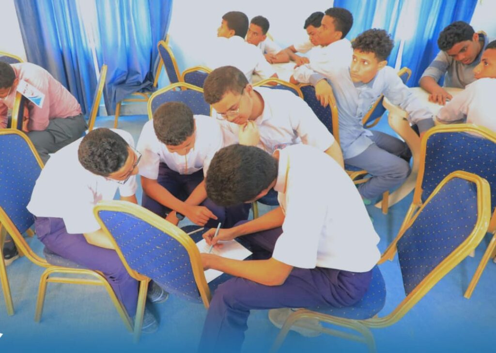 مدير إدارة التربية والتعليم بمديرية سيئون يدشّن المسابقات العامة لمدارس التعليم الأساسي والثانوي للعام الدراسي 2025/2026م مدير إدارة التربية والتعليم بمديرية سيئون يدشّن المسابقات العامة لمدارس التعليم الأساسي والثانوي للعام الدراسي 2025/2026م