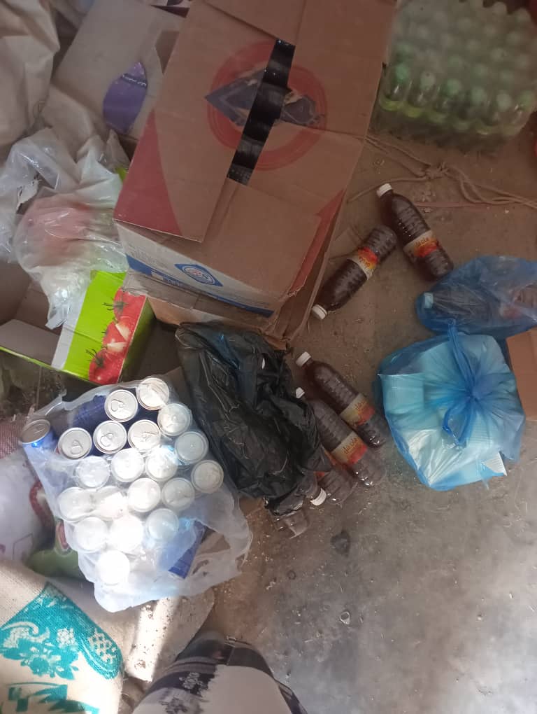 حملة ميدانية لمكتب الصناعة والتجارة في مديرية الضليعه لإشهار الأسعار والتقيد بالأنظمة حملة ميدانية لمكتب الصناعة والتجارة في مديرية الضليعه لإشهار الأسعار والتقيد بالأنظمة