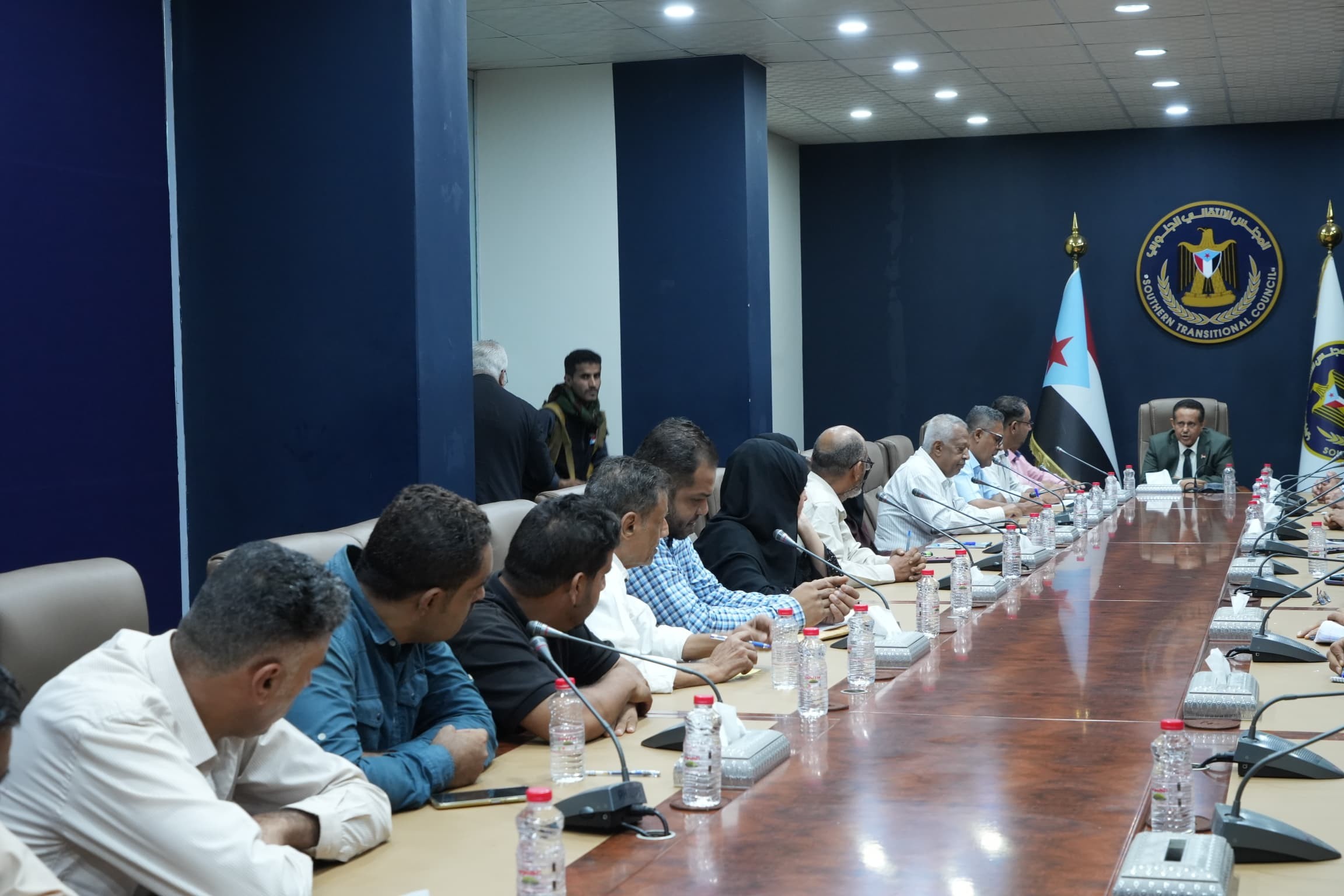 القائم بأعمال الأمين العام يعقد لقاء بهيئة الإعلام والثقافة لمناقشة خطة عملها المستقبلية القائم بأعمال الأمين العام يعقد لقاء بهيئة الإعلام والثقافة لمناقشة خطة عملها المستقبلية