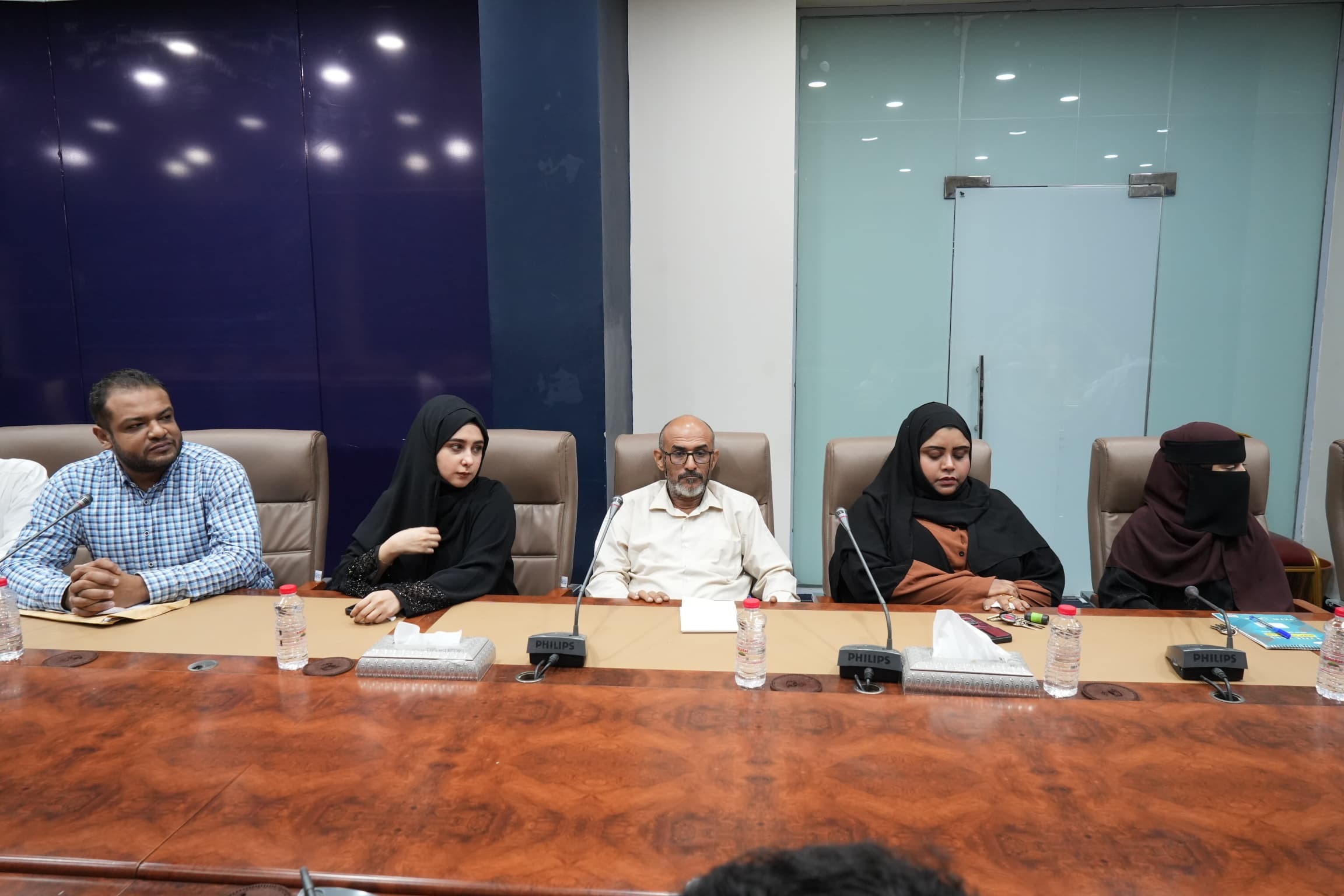القائم بأعمال الأمين العام يعقد لقاء بهيئة الإعلام والثقافة لمناقشة خطة عملها المستقبلية القائم بأعمال الأمين العام يعقد لقاء بهيئة الإعلام والثقافة لمناقشة خطة عملها المستقبلية