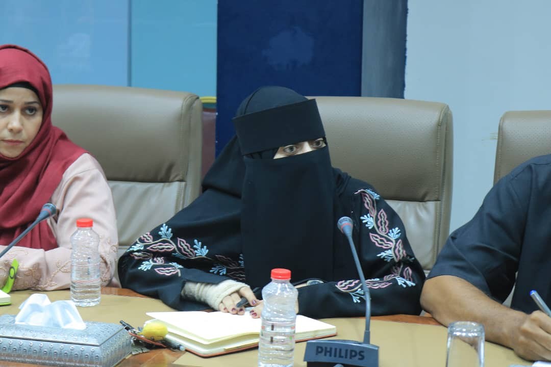 الحالمي يعقد لقاء بالهيئة السياسية ويؤكد على أهمية الخطاب السياسي في تعزيز الانتماء للارض في مواجهة التدخلات الخارجية الحالمي يعقد لقاء بالهيئة السياسية ويؤكد على أهمية الخطاب السياسي في تعزيز الانتماء للارض في مواجهة التدخلات الخارجية