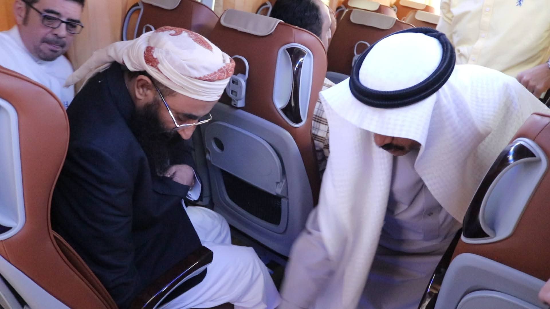 وزير الأوقاف يتفقد أسطول باصات نقل الحجاج بين المشاعر المقدسة ويشدد على الجاهزية الفنية والتنسيق الميداني وزير الأوقاف يتفقد أسطول باصات نقل الحجاج بين المشاعر المقدسة ويشدد على الجاهزية الفنية والتنسيق الميداني