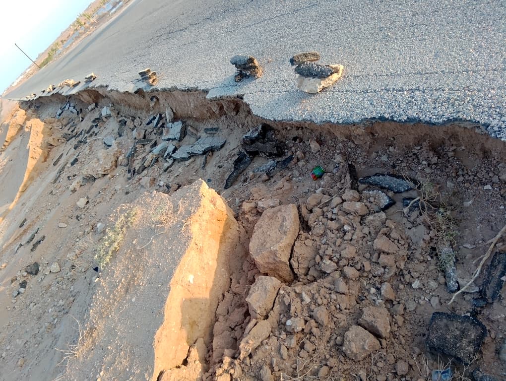 بالصور …الخط الدولي تريم – ثمود – شحن في خطر… يا حكومة بالصور …الخط الدولي تريم – ثمود – شحن في خطر… يا حكومة