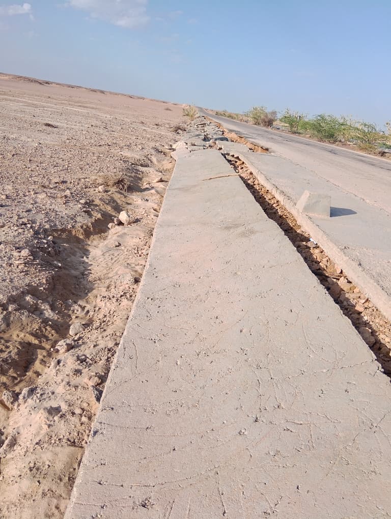 بالصور …الخط الدولي تريم – ثمود – شحن في خطر… يا حكومة بالصور …الخط الدولي تريم – ثمود – شحن في خطر… يا حكومة