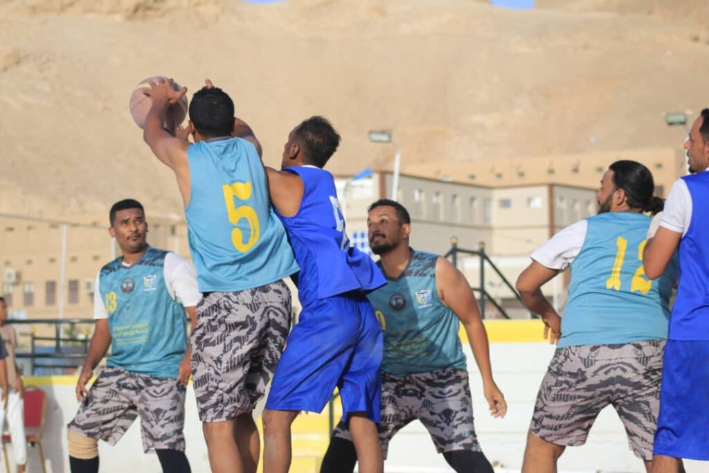 اتحاد حضرموت يعزز صدارته بفوزه على الاتفاق والتعاون يواصل المنافسة في بطولة البرنامج السعودي لكرة السلة اتحاد حضرموت يعزز صدارته بفوزه على الاتفاق والتعاون يواصل المنافسة في بطولة البرنامج السعودي لكرة السلة