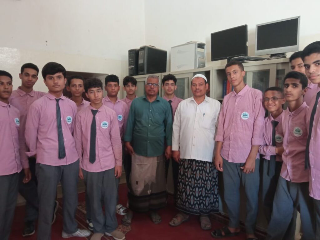 في أجواء تربوية ورياضية.. تلاميذ النايف بسيئون في ضيافة مدرسة عبدالله بن سميط بشبام في أجواء تربوية ورياضية.. تلاميذ النايف بسيئون في ضيافة مدرسة عبدالله بن سميط بشبام