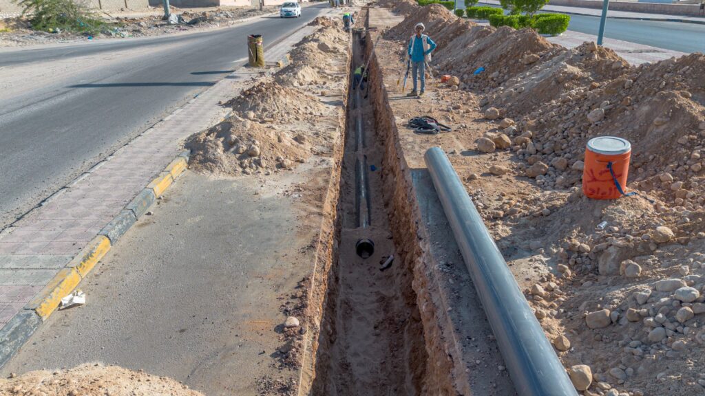 "قرب استكمال المرحلة التجريبية لشبكة الصرف الصحي في المكلا واستعدادات إعادة سفلتة شارع الستين" "قرب استكمال المرحلة التجريبية لشبكة الصرف الصحي في المكلا واستعدادات إعادة سفلتة شارع الستين"