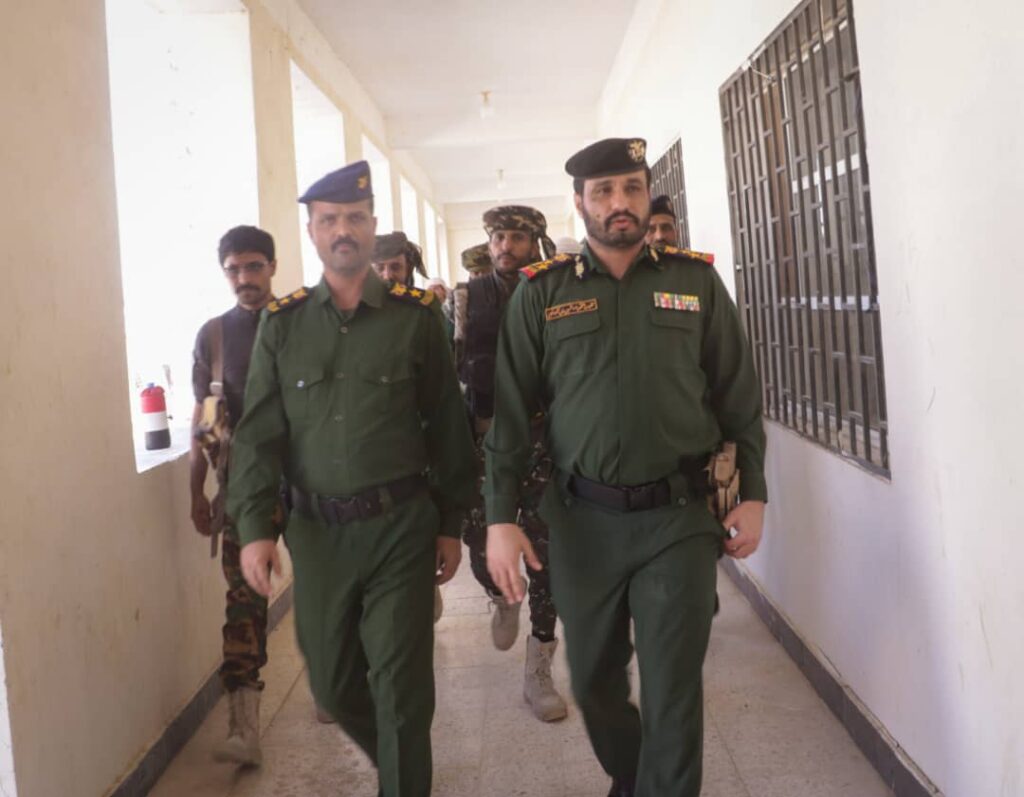 بالصور .. مدير أمن حضرموت الوادي والصحراء يتفقد جاهزية شرطة الدوريات وأمن الطرق ومعسكري القطن والسويري بالصور .. مدير أمن حضرموت الوادي والصحراء يتفقد جاهزية شرطة الدوريات وأمن الطرق ومعسكري القطن والسويري