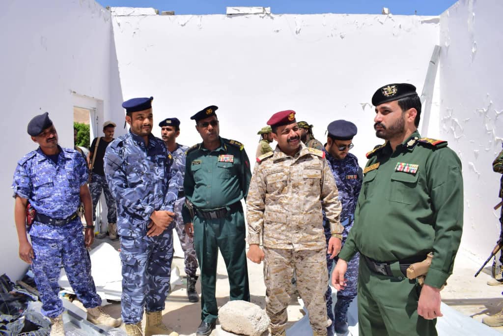 بالصور .. مدير أمن حضرموت الوادي والصحراء يتفقد جاهزية شرطة الدوريات وأمن الطرق ومعسكري القطن والسويري بالصور .. مدير أمن حضرموت الوادي والصحراء يتفقد جاهزية شرطة الدوريات وأمن الطرق ومعسكري القطن والسويري