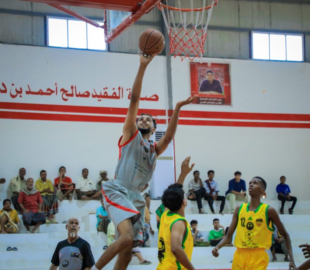 بتمويل من البرنامج السعودي لتنمية وإعمار اليمن…شعب حضرموت والمكلا يحققان انتصارات عريضة على سمعون الشحر والنخبة ضمن بطولة البرنامج السعودي لسلة ساحل حضرموت بتمويل من البرنامج السعودي لتنمية وإعمار اليمن…شعب حضرموت والمكلا يحققان انتصارات عريضة على سمعون الشحر والنخبة ضمن بطولة البرنامج السعودي لسلة ساحل حضرموت