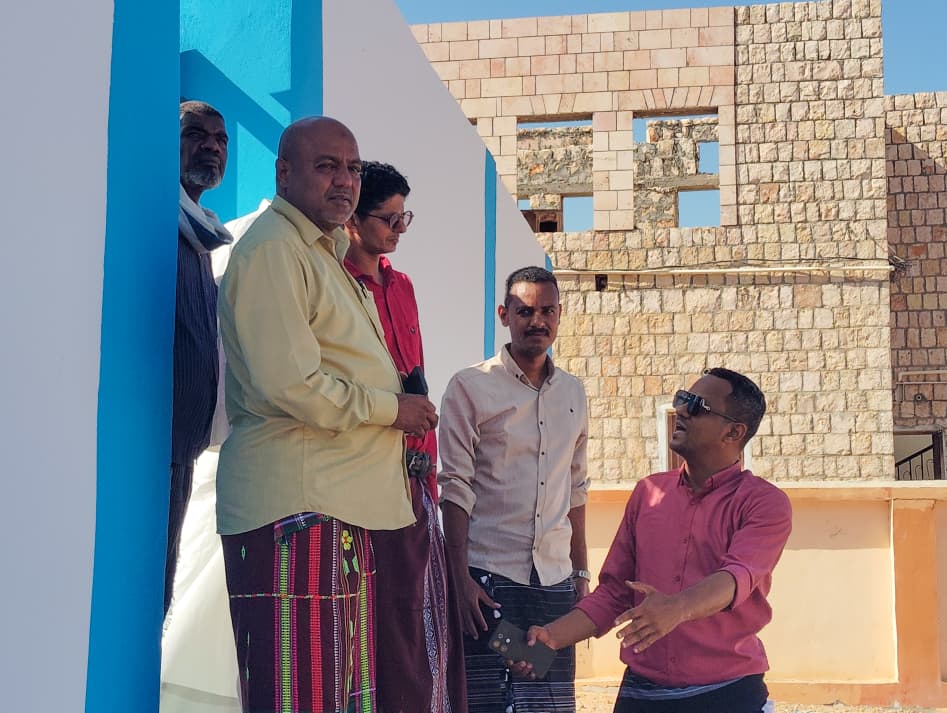 الكابتن مسجدي يتفقد منشأة نادي نصر بروم ويؤكد دعم تطوير بنيته التحتية ومعالجة أضرار الملعب الكابتن مسجدي يتفقد منشأة نادي نصر بروم ويؤكد دعم تطوير بنيته التحتية ومعالجة أضرار الملعب