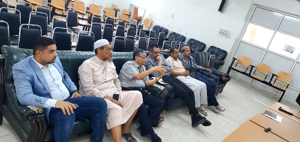 وفد المكتب الهندسي الكويتي يزور هيئة مستشفى أبن سيناء بالمكلا للإطلاع على احتياجات مشروع إعادة تأهيل أقسام المستشفى وفد المكتب الهندسي الكويتي يزور هيئة مستشفى أبن سيناء بالمكلا للإطلاع على احتياجات مشروع إعادة تأهيل أقسام المستشفى