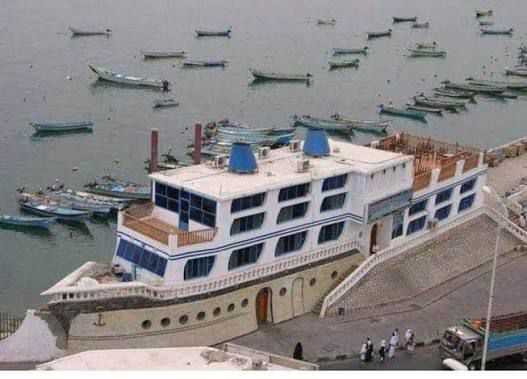 المحكمة التجارية الابتدائية م/المكلا تقضي بفسخ اتفاقية تأجير" كورنيش المكلا القديمة" وإلزام المستأجر بتسليم العين المؤجرة مع سداد الإيجارات المتأخرة المحكمة التجارية الابتدائية م/المكلا تقضي بفسخ اتفاقية تأجير" كورنيش المكلا القديمة" وإلزام المستأجر بتسليم العين المؤجرة مع سداد الإيجارات المتأخرة