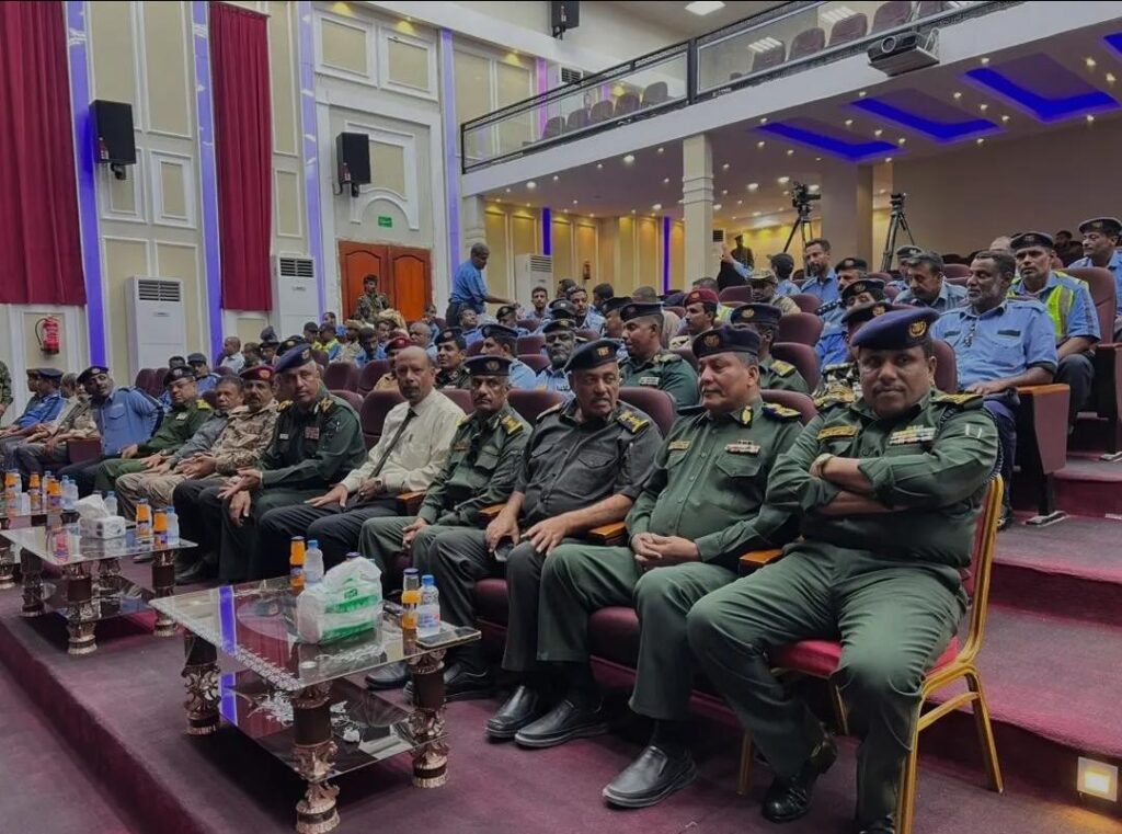 حضرموت تختتم أسبوع المرور العربي بفعاليات توعوية تحت شعار: (تمهل .. نحن في انتظارك) حضرموت تختتم أسبوع المرور العربي بفعاليات توعوية تحت شعار: (تمهل .. نحن في انتظارك)