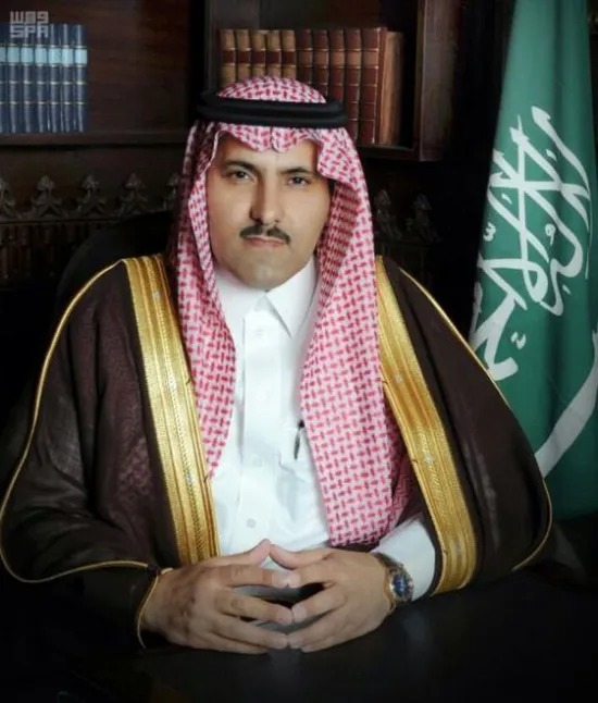 السفير السعودي لدى اليمن آل جابر يعلن تشغيل مدينة الملك سلمان الطبية بالمهرة قريباً ومشاريع صحية جديدة في عدة محافظات يمنية - السفير السعودي لدى اليمن آل جابر يعلن تشغيل مدينة الملك سلمان الطبية بالمهرة قريباً ومشاريع صحية جديدة في عدة محافظات يمنية -
