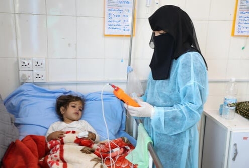 اليمن يسجل 25 وفاة وأكثر من 6 آلاف إصابة بالحصبة بين الأطفال خلال ثلاثة أشهر اليمن يسجل 25 وفاة وأكثر من 6 آلاف إصابة بالحصبة بين الأطفال خلال ثلاثة أشهر