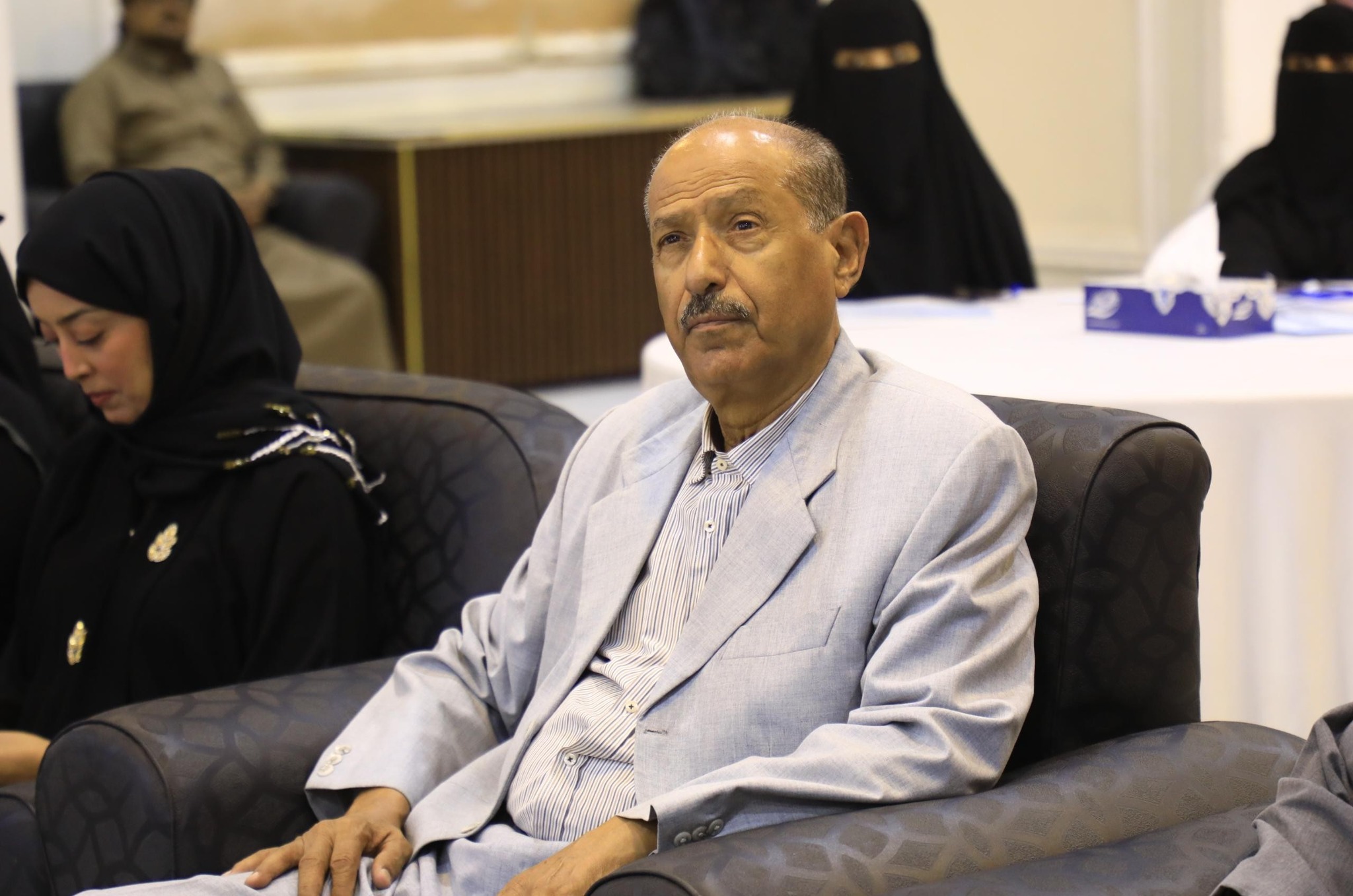 وكيل محافظة حضرموت يدشن البرنامج التدريبي “الخطابة والخطاب السياسي” بمدينة سيئون وكيل محافظة حضرموت يدشن البرنامج التدريبي “الخطابة والخطاب السياسي” بمدينة سيئون