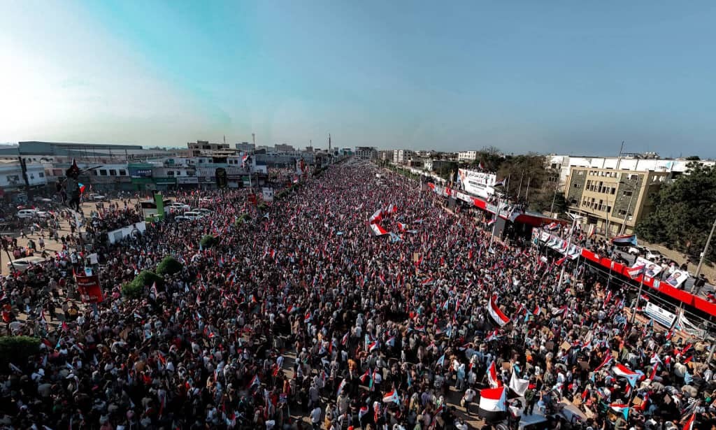 تأكيدا على مبدأ التفويض .. العاصمة عدن تشهد فعالية مليونية بمناسبة الذكرى الـ9 للتفويض الشعبي للرئيس الزُبيدي تأكيدا على مبدأ التفويض .. العاصمة عدن تشهد فعالية مليونية بمناسبة الذكرى الـ9 للتفويض الشعبي للرئيس الزُبيدي