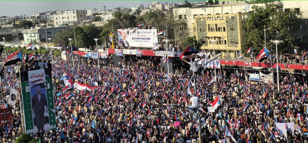 كلمة المجلس الانتقالي الجنوبي في مليونية الذكرى الـ9 للتفويض الشعبي للرئيس الزُببدي الرابع من مايو كلمة المجلس الانتقالي الجنوبي في مليونية الذكرى الـ9 للتفويض الشعبي للرئيس الزُببدي الرابع من مايو