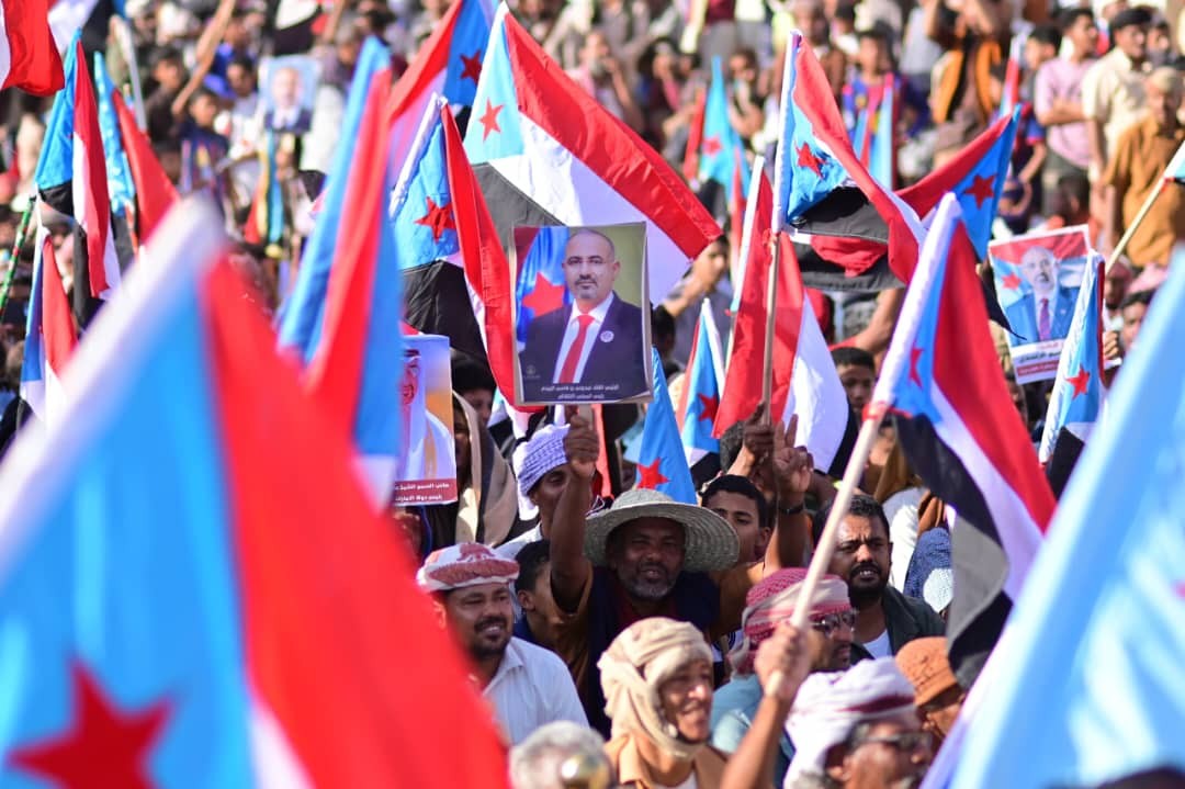البيان السياسي الصادر عن مليونية سيئون بمناسبة الذكرى التاسعة لإعلان عدن التاريخي والتفويض الشعبي البيان السياسي الصادر عن مليونية سيئون بمناسبة الذكرى التاسعة لإعلان عدن التاريخي والتفويض الشعبي