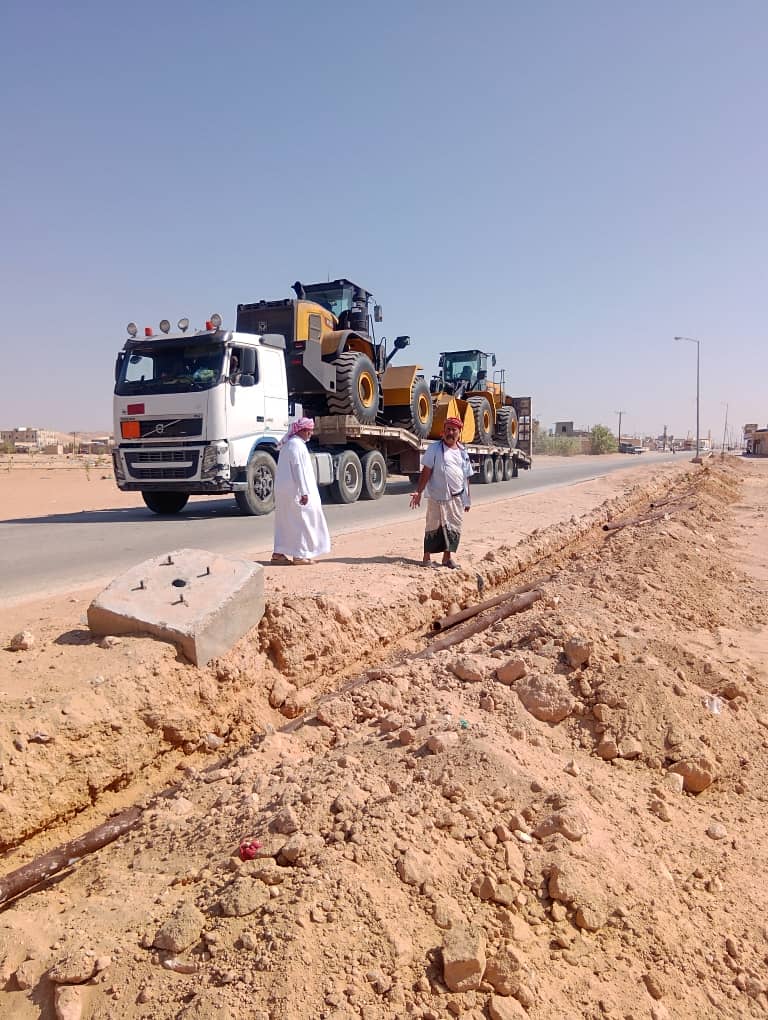 مدير عام رماه يدشن مشروع مد أنبوب مياه جديد وتحسين الشبكة القديمة بالمديرية "شاهد الصور" مدير عام رماه يدشن مشروع مد أنبوب مياه جديد وتحسين الشبكة القديمة بالمديرية "شاهد الصور"