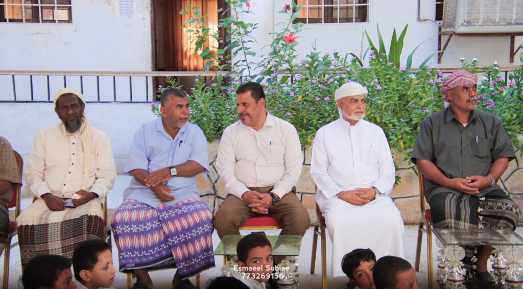 مدرسة تاربة للبنين تحتفي بالمتفوقين في حفل تكريمي مميز.. وتكريم 64 طالبًا وسط إشادة واسعة "شاهد الصور" مدرسة تاربة للبنين تحتفي بالمتفوقين في حفل تكريمي مميز.. وتكريم 64 طالبًا وسط إشادة واسعة "شاهد الصور"
