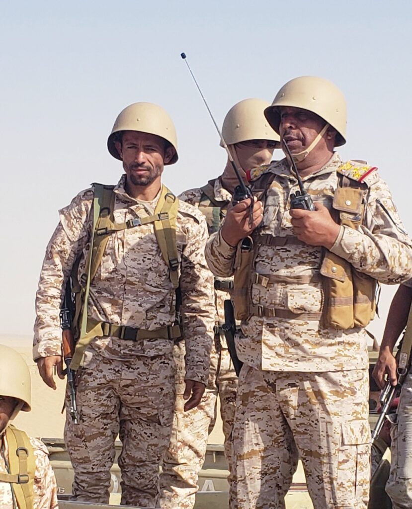 قائد اللواء 55 مدفعية: توحيد القرار العسكري يمثل نصف معركة الانتصار.. والهدنة الحالية "صورية" قائد اللواء 55 مدفعية: توحيد القرار العسكري يمثل نصف معركة الانتصار.. والهدنة الحالية "صورية"