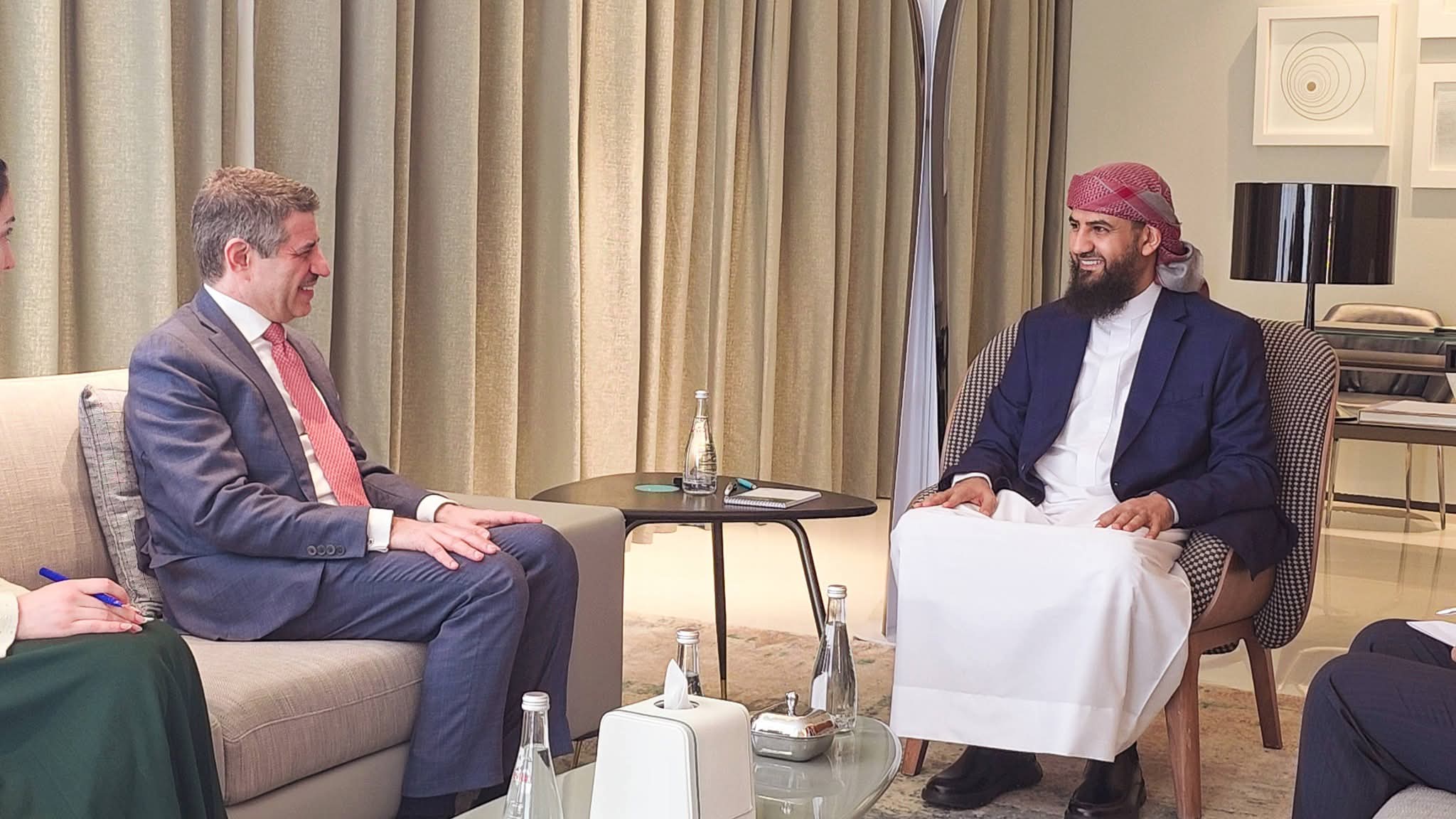 المحرّمي يستقبل سفير الولايات المتحدة الأمريكية بمناسبة انتهاء فترة عمله - المحرّمي يستقبل سفير الولايات المتحدة الأمريكية بمناسبة انتهاء فترة عمله -