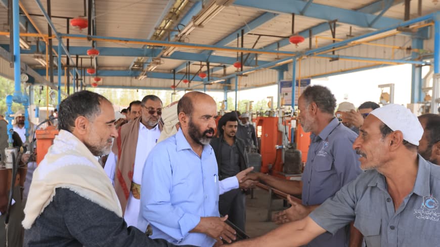 مأرب: وكيلا المحافظة الباكري والمعوضي يتفقدان مستوى الانضباط الوظيفي ويدشنان برنامج لجان التفتيش للخدمة المدنية مأرب: وكيلا المحافظة الباكري والمعوضي يتفقدان مستوى الانضباط الوظيفي ويدشنان برنامج لجان التفتيش للخدمة المدنية