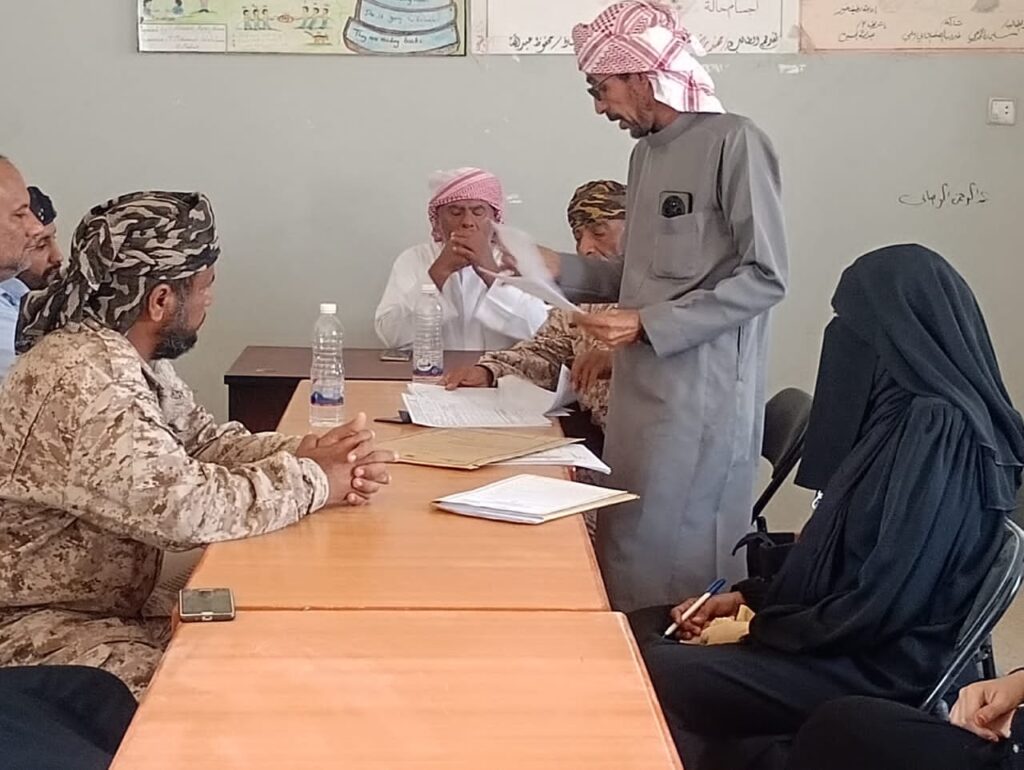 مدير عام رماه يدشّن الإمتحانات الوزارية لإتمام شهادة الثانوية العامة لعام 2025/2026م بالمديرية مدير عام رماه يدشّن الإمتحانات الوزارية لإتمام شهادة الثانوية العامة لعام 2025/2026م بالمديرية