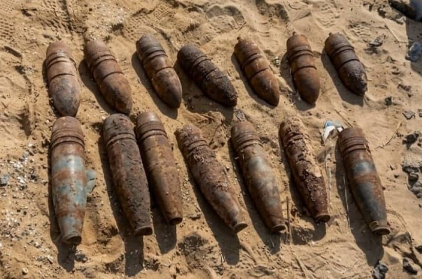 "مسام" يعلن العثور على 30 قـ,ـذيفة من مخلفات الحـ,ـرب بمنطقة صلاح الدين بعدن - "مسام" يعلن العثور على 30 قـ,ـذيفة من مخلفات الحـ,ـرب بمنطقة صلاح الدين بعدن -