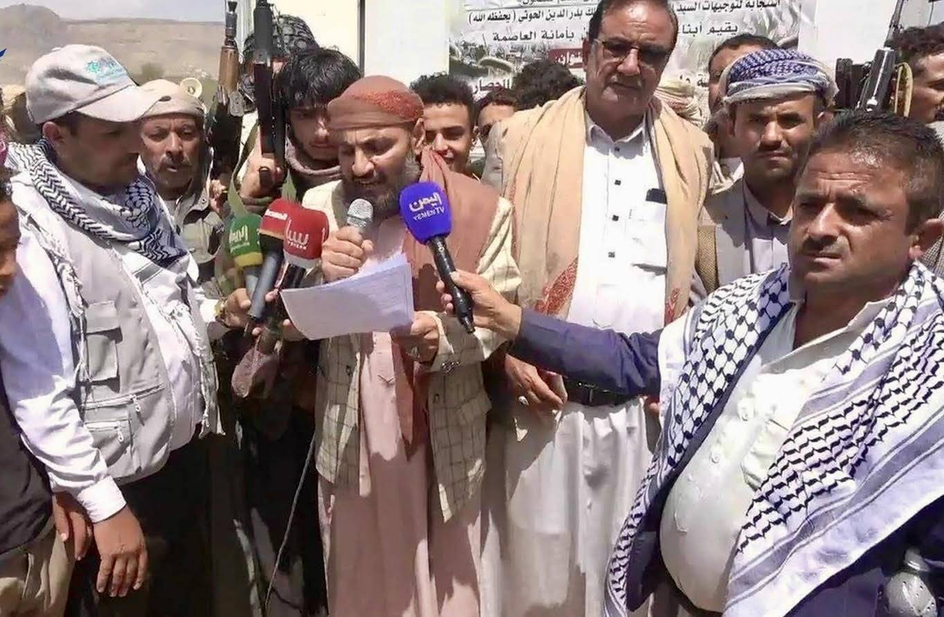 صحيفة: تصدُّع في التحالفات القبلية يثير قلق الحوثيين صحيفة: تصدُّع في التحالفات القبلية يثير قلق الحوثيين