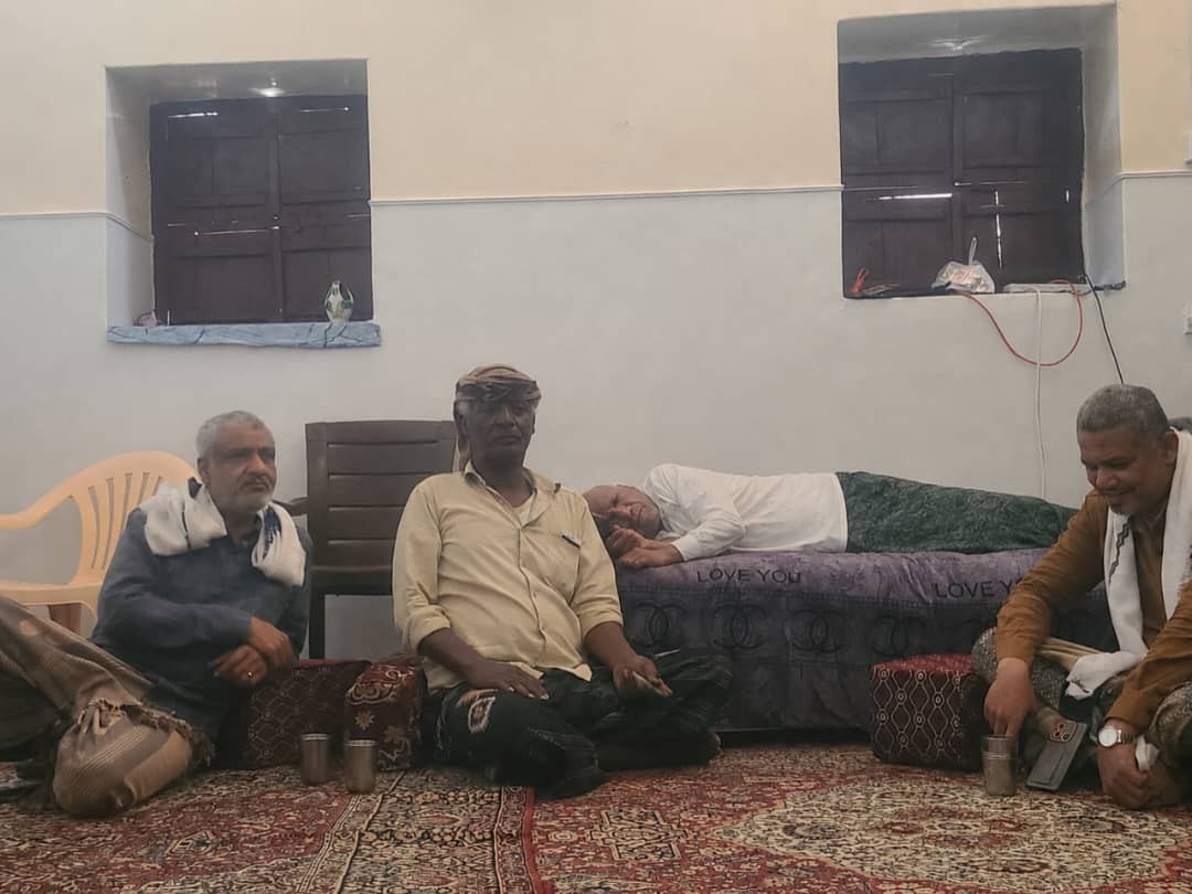 انتقالي القطن ينفذ زيارات عيدية لعدد من المشايخ والأعيان والشخصيات الاجتماعية بالمديرية انتقالي القطن ينفذ زيارات عيدية لعدد من المشايخ والأعيان والشخصيات الاجتماعية بالمديرية