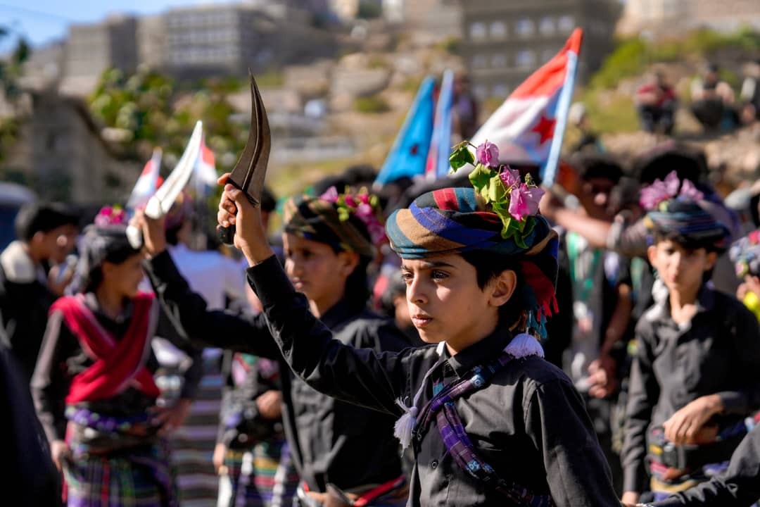 الشيخ النقيب والحالمي وعدد من قيادات الانتقالي يشاركون في مهرجان الموسطة التراثي بيافع الشيخ النقيب والحالمي وعدد من قيادات الانتقالي يشاركون في مهرجان الموسطة التراثي بيافع