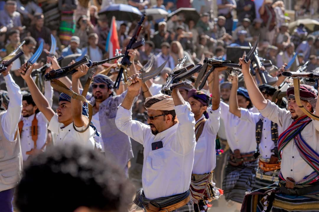 الشيخ النقيب والحالمي وعدد من قيادات الانتقالي يشاركون في مهرجان الموسطة التراثي بيافع الشيخ النقيب والحالمي وعدد من قيادات الانتقالي يشاركون في مهرجان الموسطة التراثي بيافع