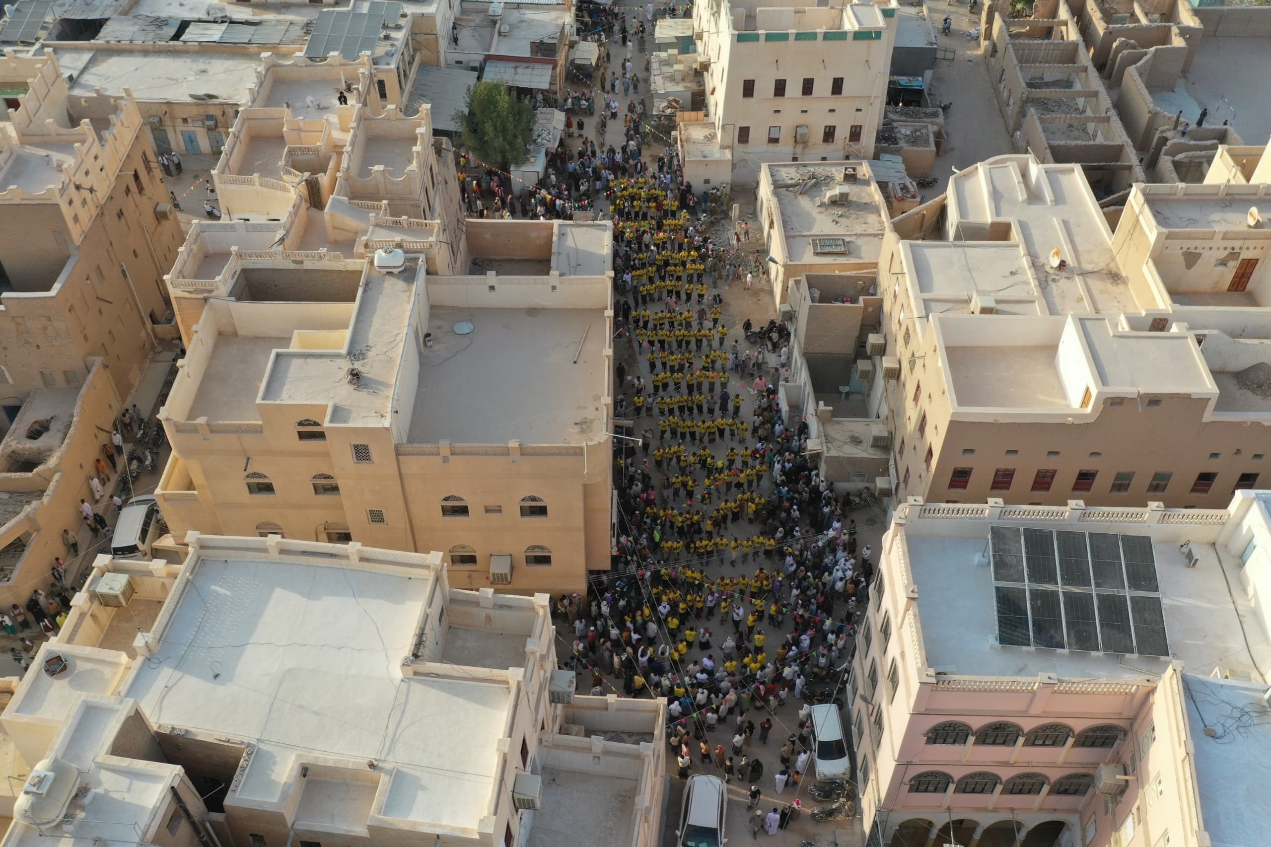 قيادة انتقالي وادي وصحراء حضرموت تشارك في اختتام مهرجان المدينه للجميع الثاني بالغرفة قيادة انتقالي وادي وصحراء حضرموت تشارك في اختتام مهرجان المدينه للجميع الثاني بالغرفة