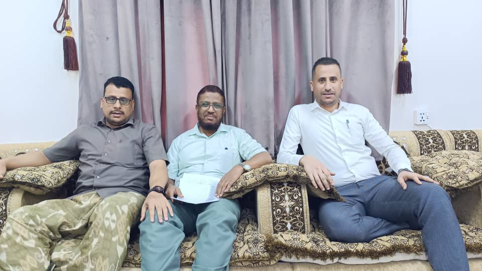 المؤسسة العامة للإتصالات بالوادي تنظم جلسة معايدة لموظفيها بمناسبة عيد الأضحى المبارك المؤسسة العامة للإتصالات بالوادي تنظم جلسة معايدة لموظفيها بمناسبة عيد الأضحى المبارك