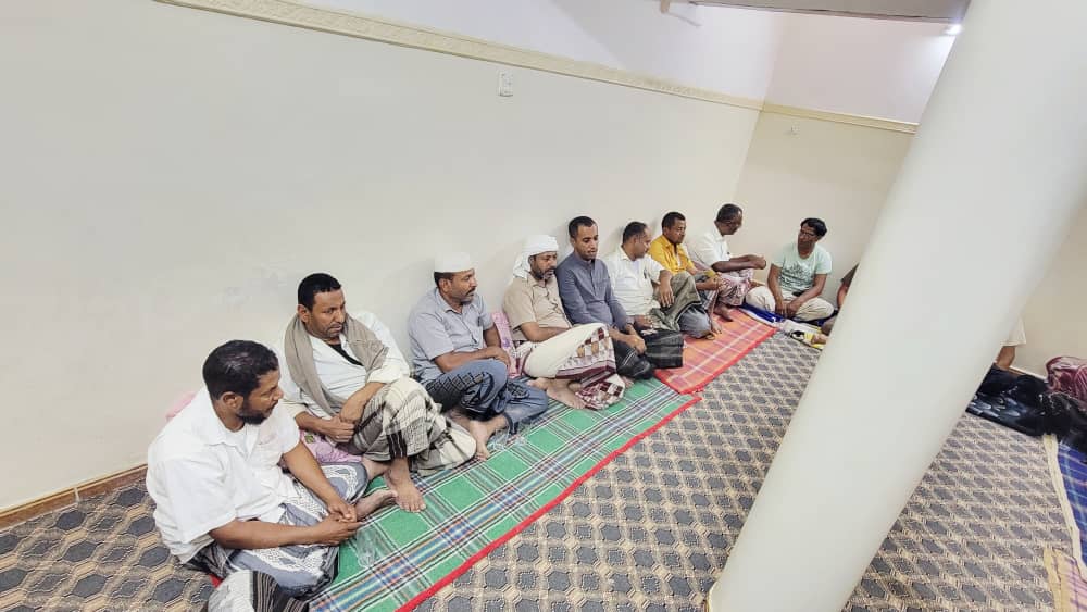 الهيئة الإدارية للأهلي بتاربة تزور الإعلامي حسن الدقيل للاطمئنان على صحته الهيئة الإدارية للأهلي بتاربة تزور الإعلامي حسن الدقيل للاطمئنان على صحته