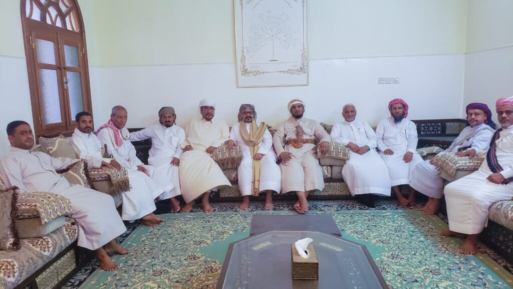 بحضور مدير عام مصلحة شؤون القبائل التميمي .. إنهاء قضية دم بين "آل هرهرة" و"آل النهيم" بحضور مدير عام مصلحة شؤون القبائل التميمي .. إنهاء قضية دم بين "آل هرهرة" و"آل النهيم"