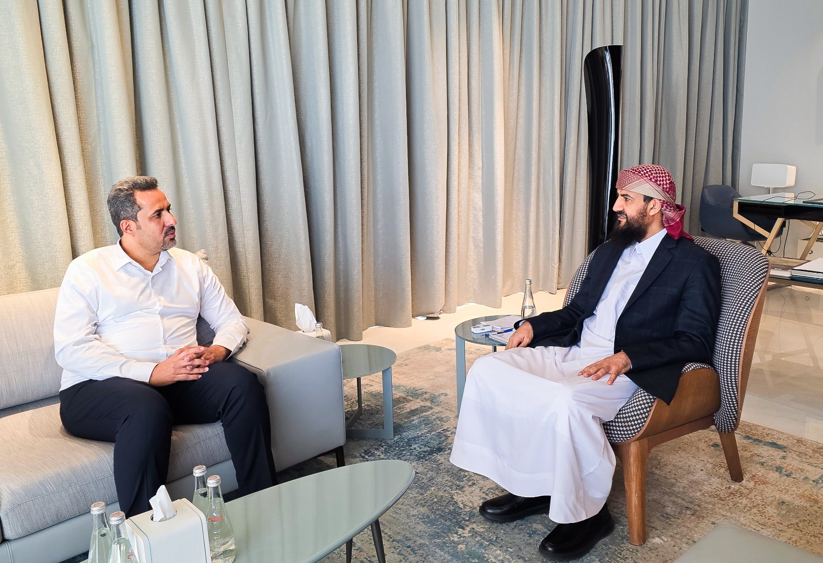 المحرّمي يستقبل محافظ لحج ويطّلع على الأوضاع الأمنية والخدمية بالمحافظة - المحرّمي يستقبل محافظ لحج ويطّلع على الأوضاع الأمنية والخدمية بالمحافظة -