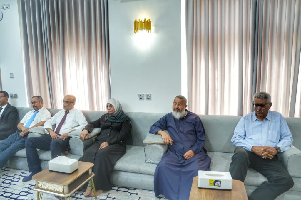 عضو مجلس القيادة الخنبشي يترأس جانبًا من الاجتماع الدوري الرابع للمجلس الطبي الأعلى للاختصاصات الطبية والصحية عضو مجلس القيادة الخنبشي يترأس جانبًا من الاجتماع الدوري الرابع للمجلس الطبي الأعلى للاختصاصات الطبية والصحية