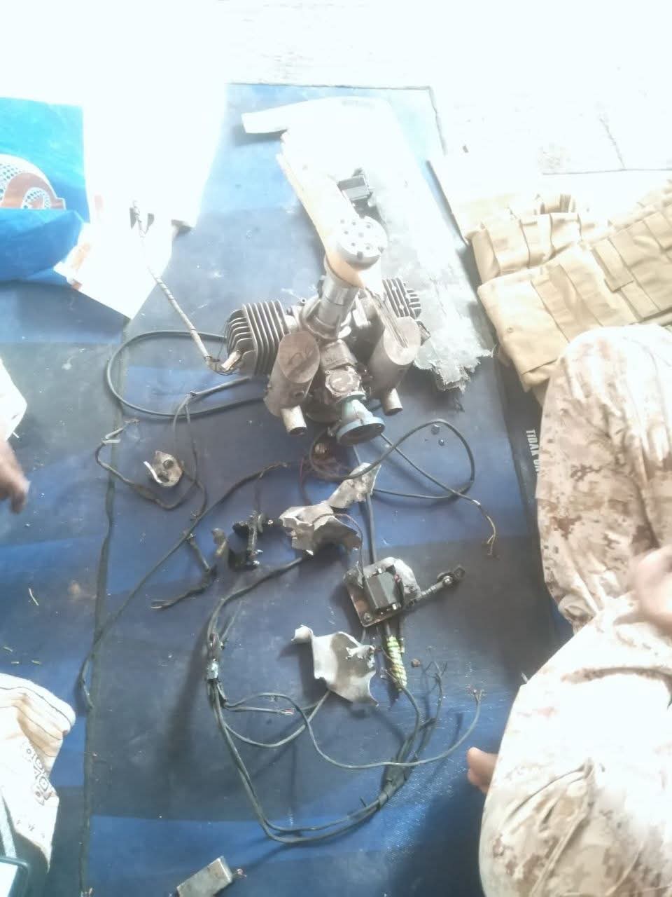 الدفاعات الجوية بمحور طور الباحة تسقط طائرة مسيّرة حوثية جنوبي تعز - الدفاعات الجوية بمحور طور الباحة تسقط طائرة مسيّرة حوثية جنوبي تعز -
