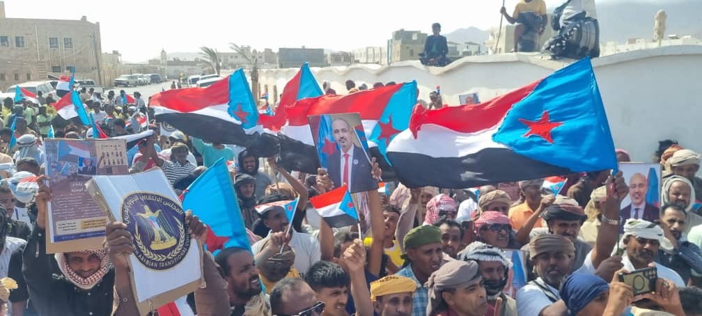 سقطرى تشهد حشودًا جماهيرية للتصعيد ضد الوصاية والاحتلال في ذكرى 7 يوليو سقطرى تشهد حشودًا جماهيرية للتصعيد ضد الوصاية والاحتلال في ذكرى 7 يوليو