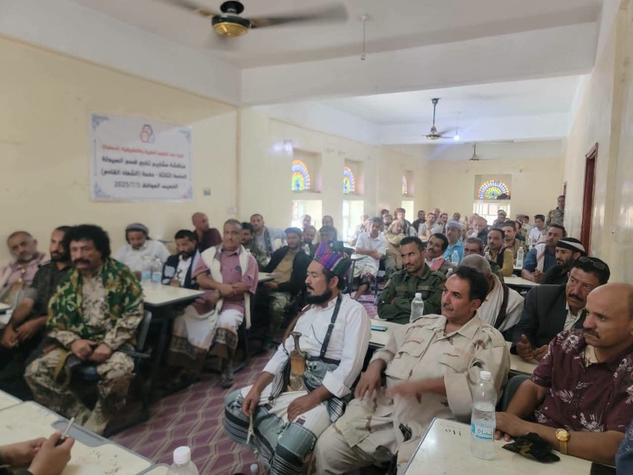 اجتماع أمني موسع في قعطبة يناقش تعزيز الأمن والحد من التقطعات - اجتماع أمني موسع في قعطبة يناقش تعزيز الأمن والحد من التقطعات -